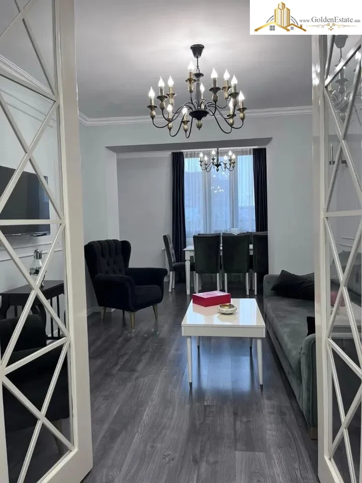 3 սենյականոց բնակարան Ավետ Ավետիսյան փողոցում Արաբկիրում, 77 քմ, նախավերջին հարկ, քարե շենք