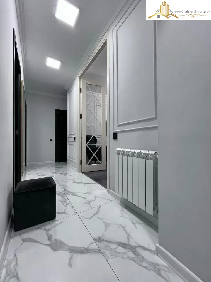 3 սենյականոց բնակարան Ավետ Ավետիսյան փողոցում Արաբկիրում, 77 քմ, նախավերջին հարկ, քարե շենք
