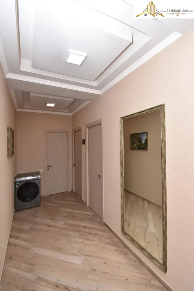 4 սենյականոց բնակարան նորակառույց շենքում Դավթաշենի 3-րդ զանգվածում, 150 քմ, 3/5 հարկ, 2 սանհանգույց