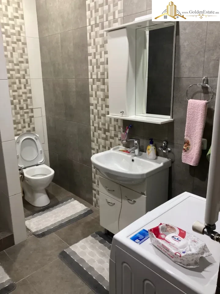 3 սենյականոց բնակարան նորակառույց շենքում Դավթաշեն 2-րդ թաղամասում Դավթաշենում, 74 քմ, 2/4 հարկ