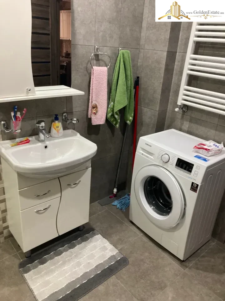 3 սենյականոց բնակարան նորակառույց շենքում Դավթաշեն 2-րդ թաղամասում Դավթաշենում, 74 քմ, 2/4 հարկ