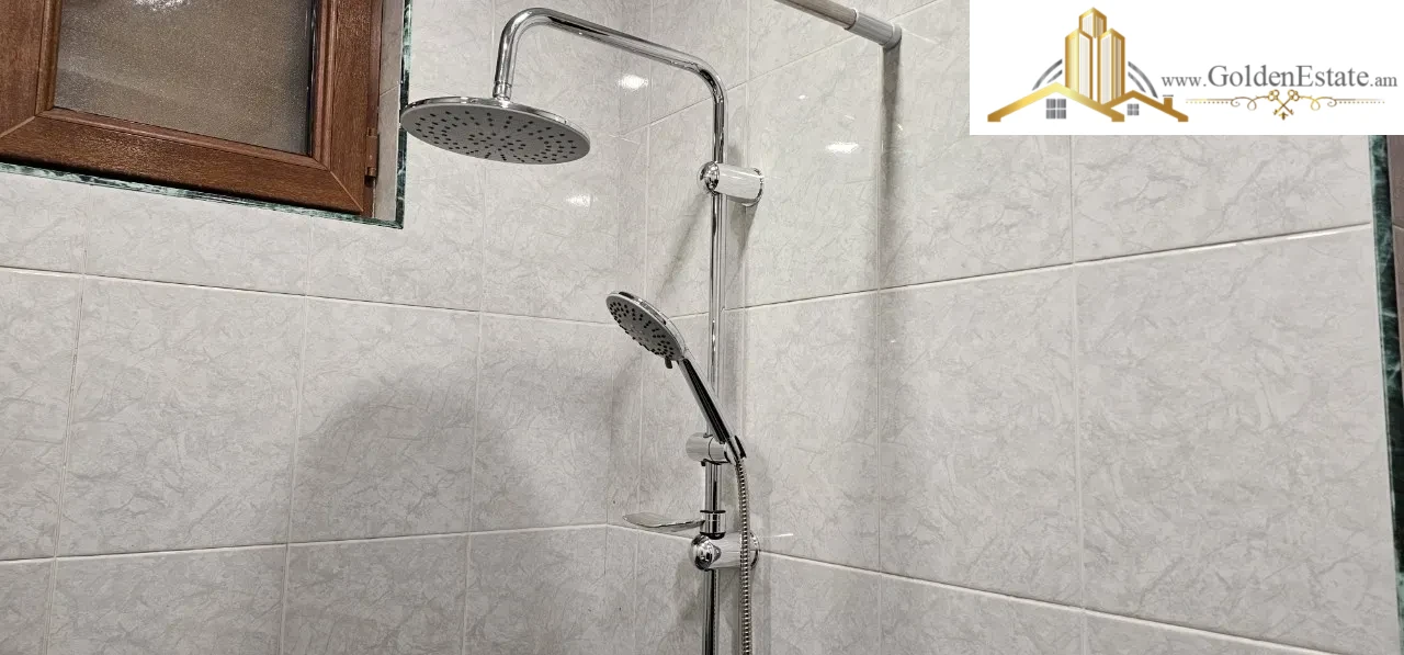 1 սենյականոց բնակարան Կոմիտասի պողոտայում Արաբկիրում, 32 քմ, նախավերջին հարկ, քարե շենք