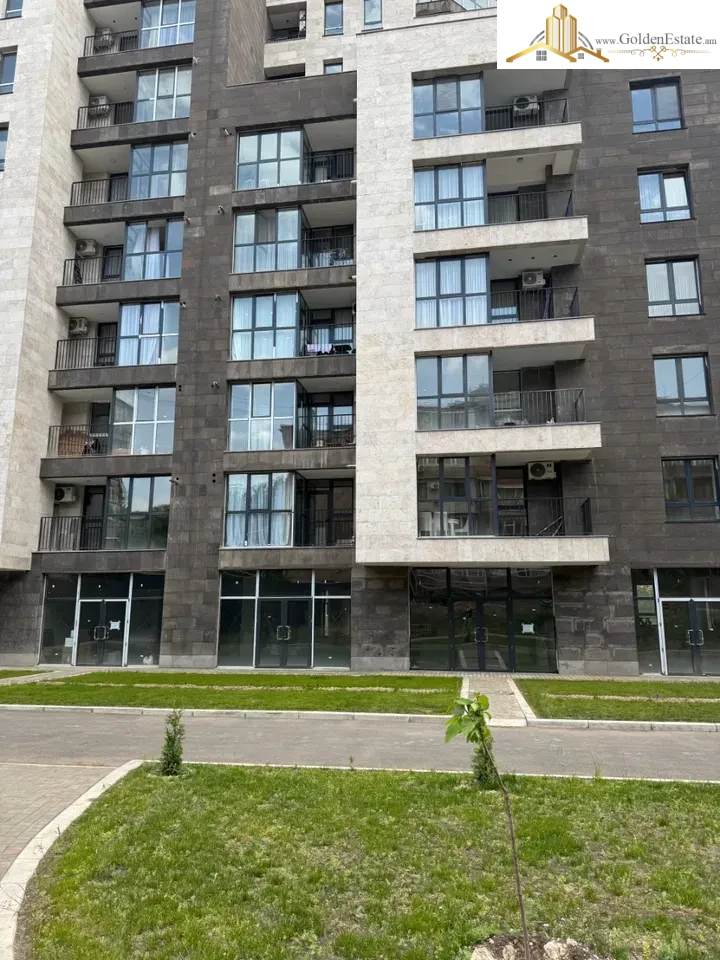 4 սենյականոց բնակարան նորակառույց շենքում Մամիկոնյանց փողոցում Արաբկիրում, 120 քմ, 1/16 հարկ