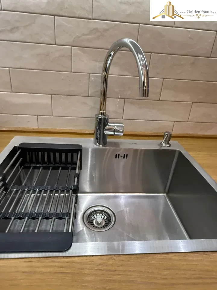 2 սենյականոց բնակարան նորակառույց շենքում Արզումանյան փողոցում Աջափնյակում, 40 քմ, 10/12 հարկ