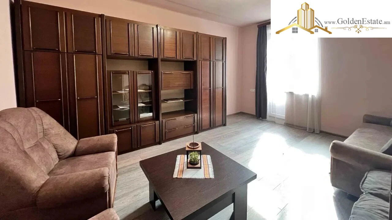 1 սենյականոց բնակարան Գարեգին Նժդեհի փողոցում կենտրոնում, 40 քմ, 2/4 հարկ, բարձր առաստաղներ