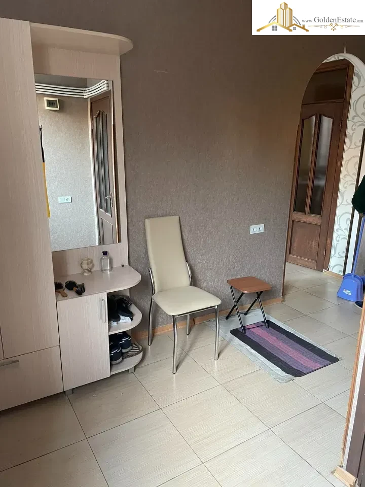 3 սենյականոց բնակարան Ազատության պողոտայում Արաբկիրում, 85 քմ, 1/4 հարկ, բարձր առաստաղներ, քարե շենք