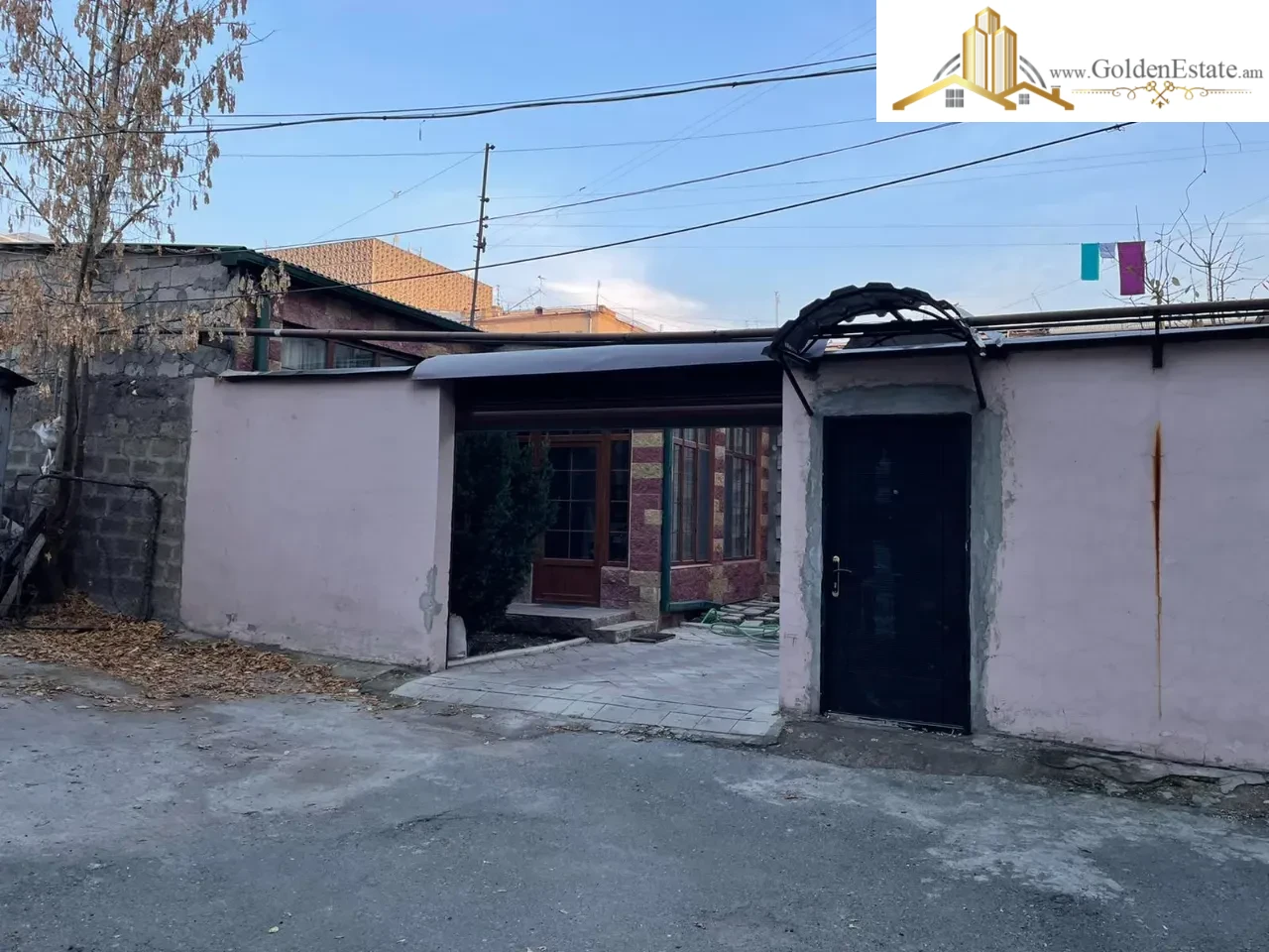 3 սենյականոց բնակարան Ազատության պողոտայում Արաբկիրում, 85 քմ, 1/4 հարկ, բարձր առաստաղներ, քարե շենք