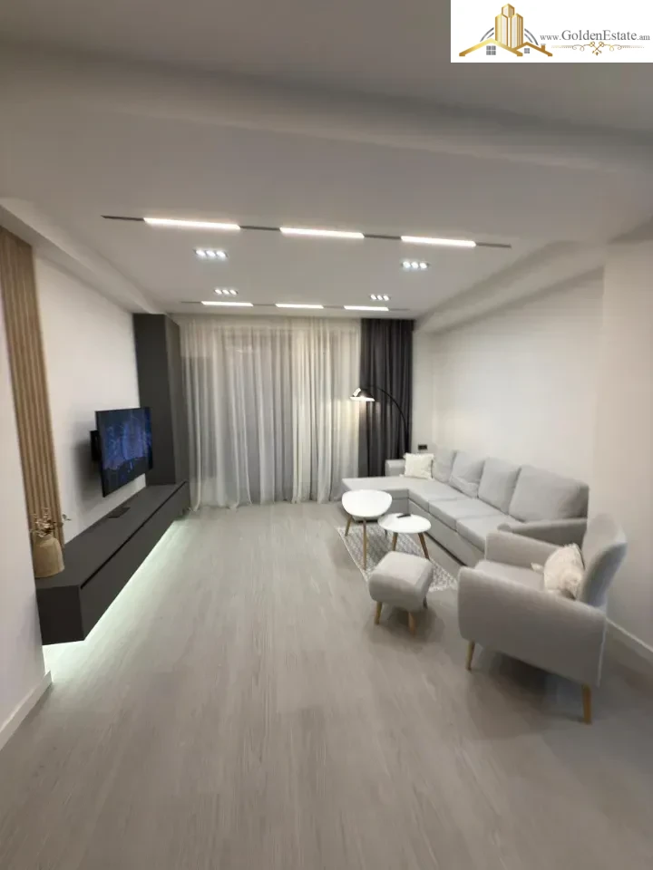 2 սենյականոց բնակարան նորակառույց շենքում Արշակունյաց պողոտայում կենտրոնում, 57 քմ, 11/16 հարկ