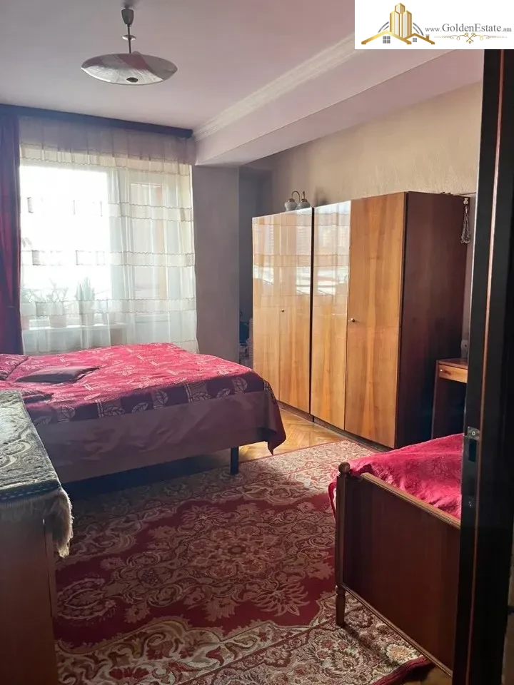 3 սենյականոց բնակարան Վարդանանց փողոցում կենտրոնում, 100 քմ, 7/10 հարկ, 2 սանհանգույց