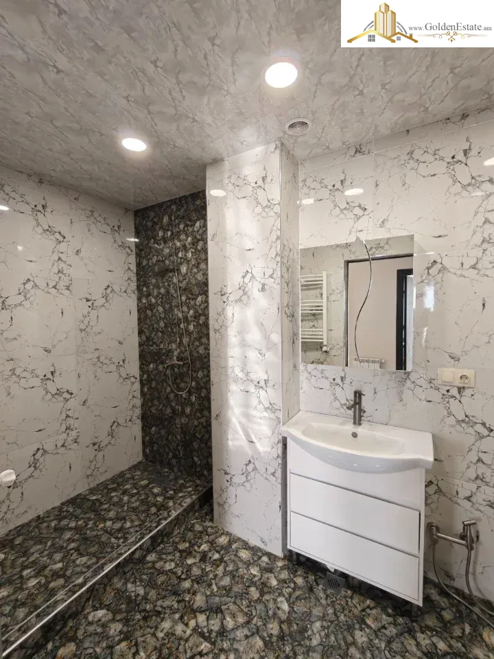 2 սենյականոց բնակարան նորակառույց շենքում Դավթաշեն 1-ին թաղամասում Դավթաշենում, 65 քմ
