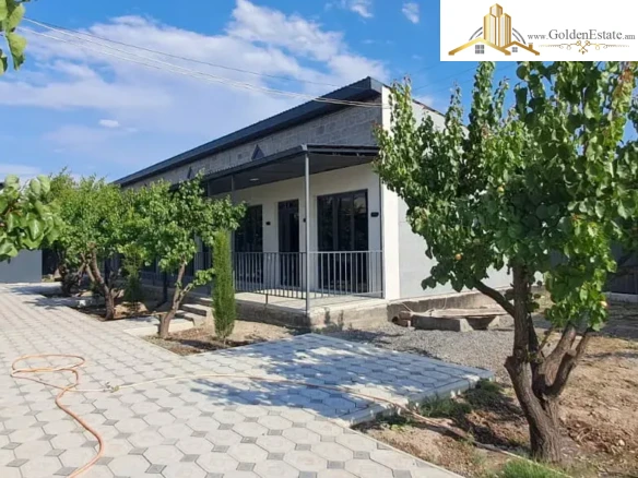 Հյուրանոց Պարույր Սևակի փողոցում Պտղունքում, 200 քմ