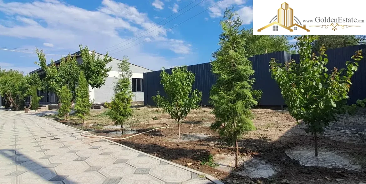 Հյուրանոց Պարույր Սևակի փողոցում Պտղունքում, 200 քմ