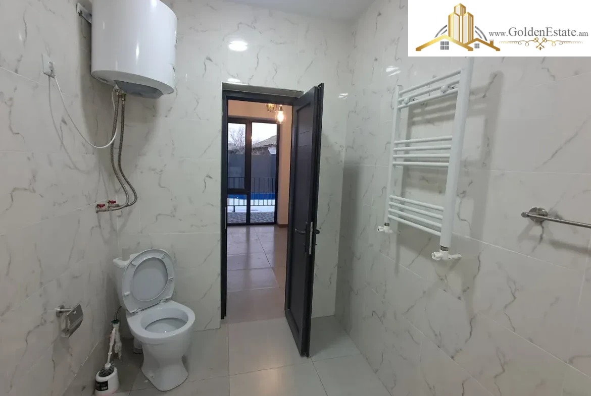 Հյուրանոց Պարույր Սևակի փողոցում Պտղունքում, 200 քմ