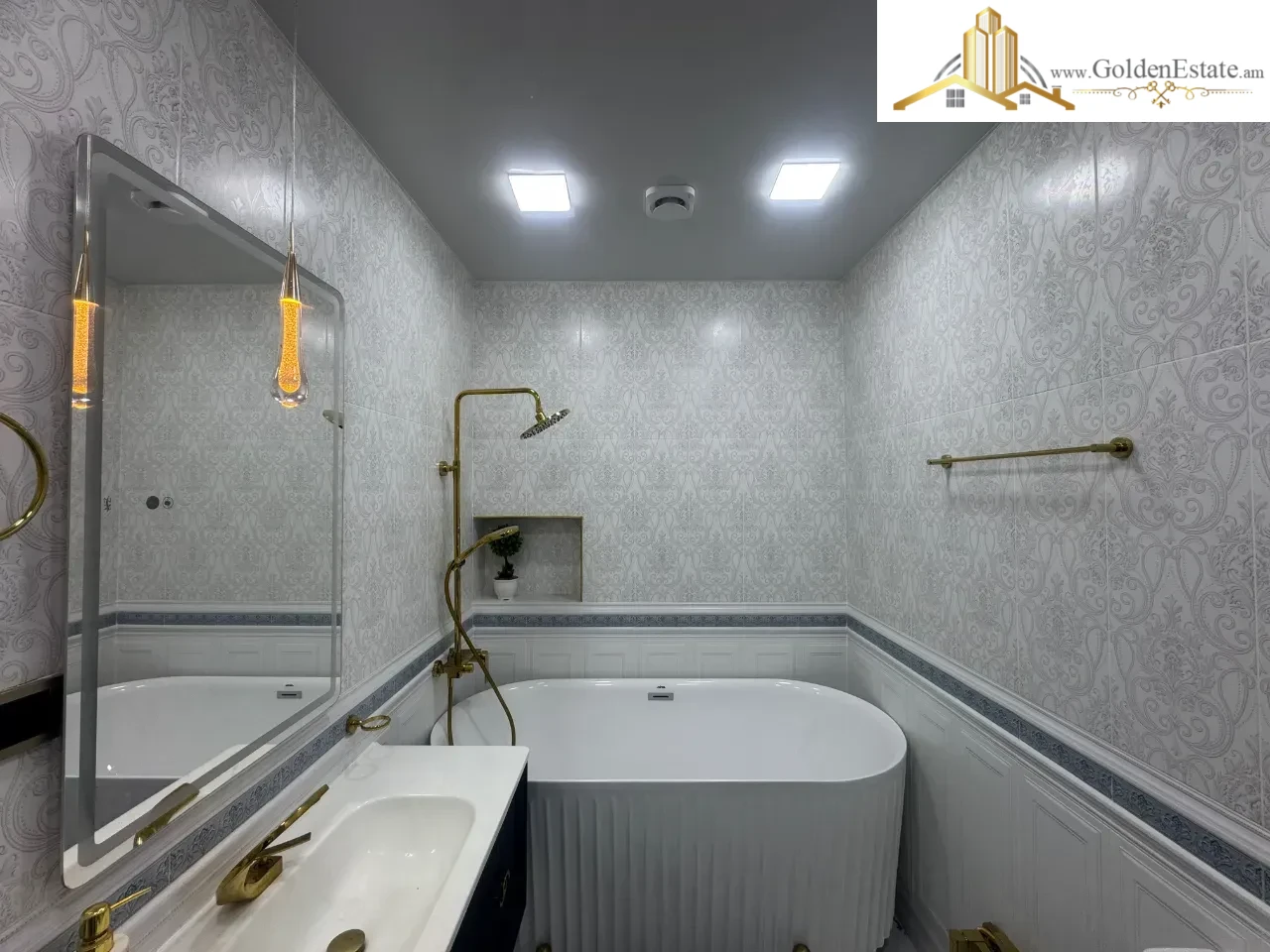 4 սենյականոց բնակարան նորակառույց շենքում Ադոնցի փողոցում Արաբկիրում, 124 քմ, նախավերջին հարկ