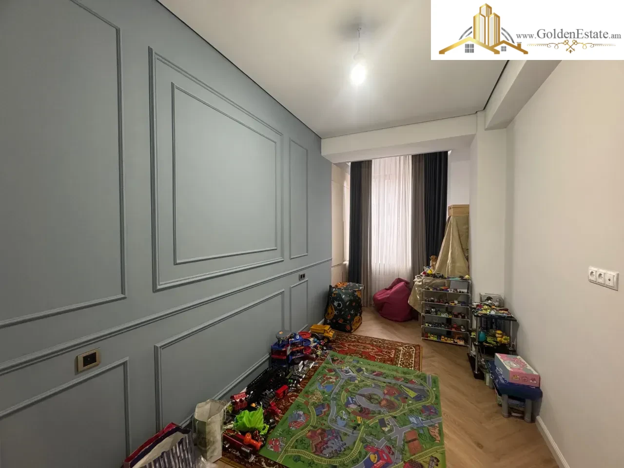 4 սենյականոց բնակարան նորակառույց շենքում Ադոնցի փողոցում Արաբկիրում, 124 քմ, նախավերջին հարկ