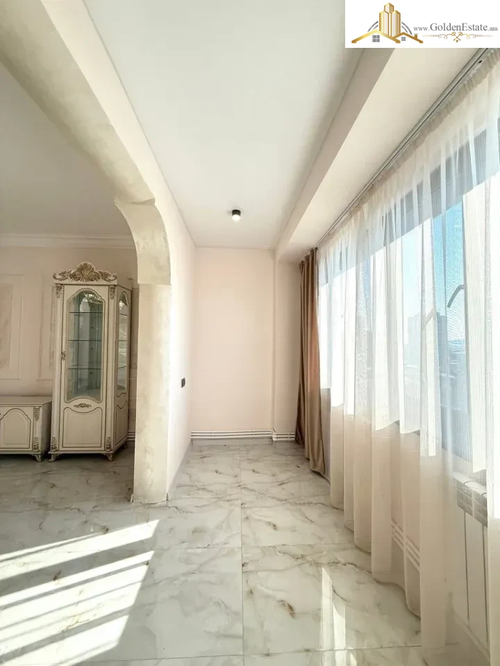 4 սենյականոց բնակարան Միքայելյան փողոցում Մալաթիա-Սեբաստիայում, 90 քմ, նախավերջին հարկ