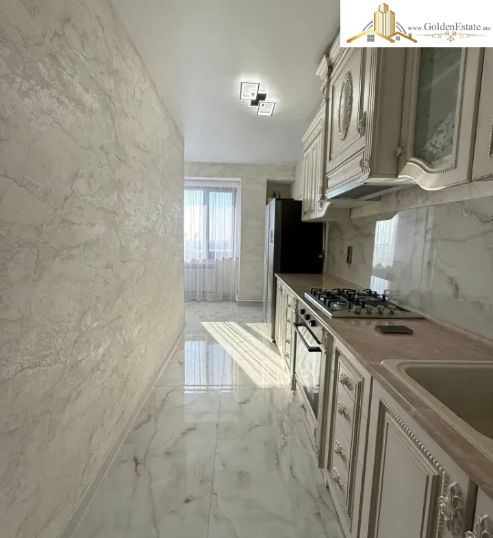 4 սենյականոց բնակարան Միքայելյան փողոցում Մալաթիա-Սեբաստիայում, 90 քմ, նախավերջին հարկ