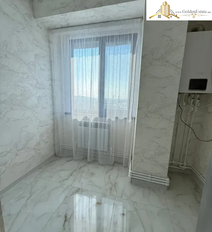 4 սենյականոց բնակարան Միքայելյան փողոցում Մալաթիա-Սեբաստիայում, 90 քմ, նախավերջին հարկ