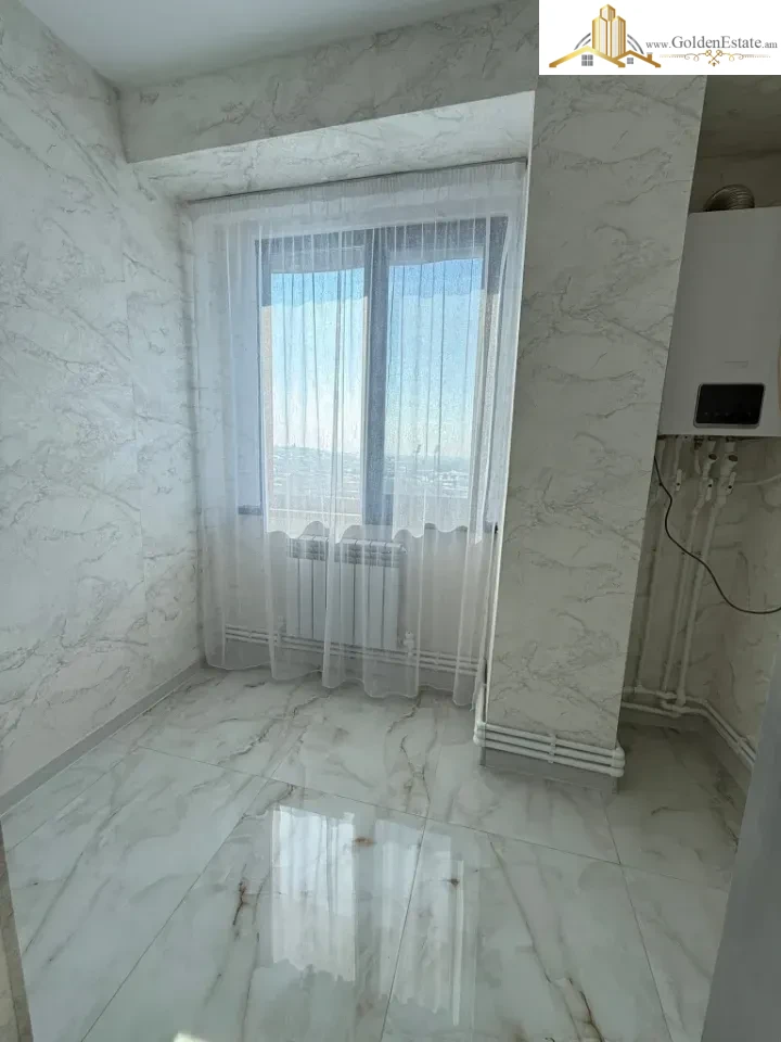 4 սենյականոց բնակարան Միքայելյան փողոցում Մալաթիա-Սեբաստիայում, 90 քմ, նախավերջին հարկ