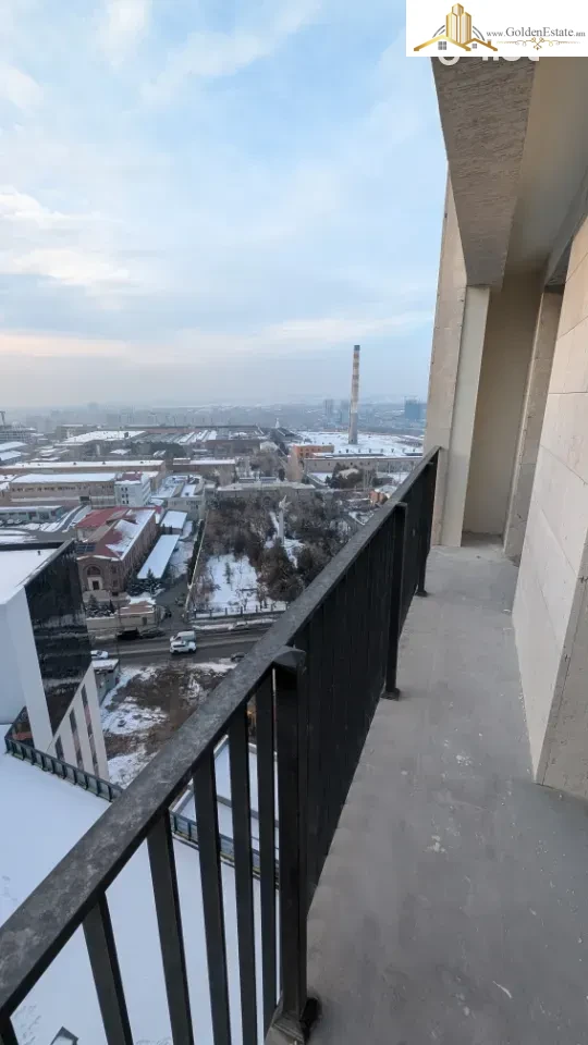 3 սենյականոց բնակարան նորակառույց շենքում Ադոնցի փողոցում Արաբկիրում, 98 քմ, 13/18 հարկ