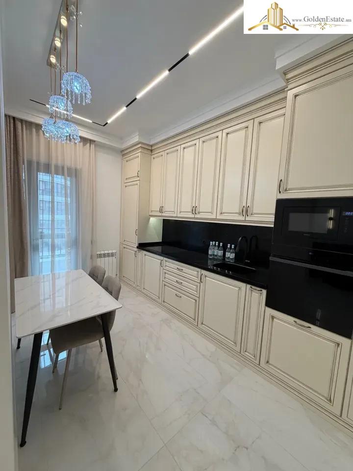 2 սենյականոց բնակարան նորակառույց շենքում Արշակունյաց պողոտայում կենտրոնում, 68 քմ, 15/20 հարկ