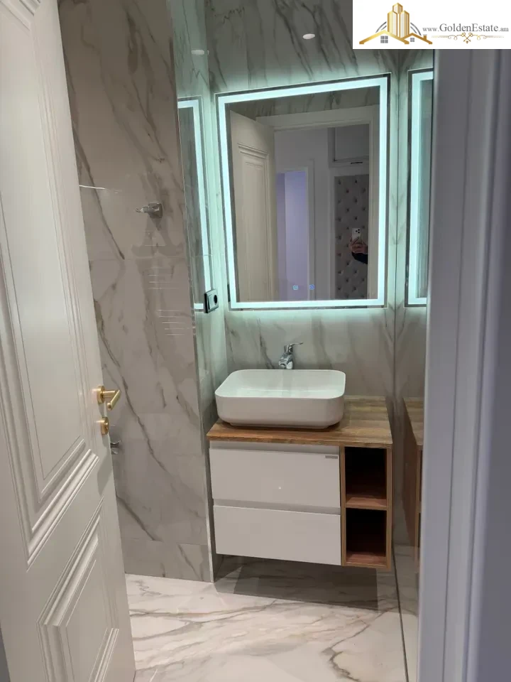 2 սենյականոց բնակարան նորակառույց շենքում Արշակունյաց պողոտայում կենտրոնում, 68 քմ, 15/20 հարկ