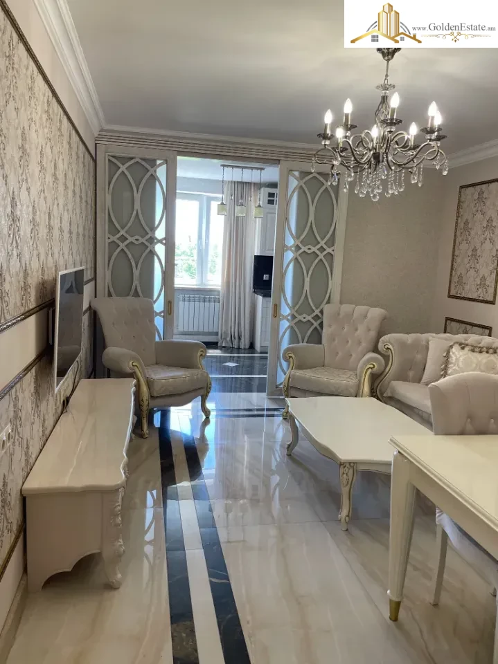 3 սենյականոց բնակարան Հրաչյա Ներսիսյան փողոցում Արաբկիրում, 76 քմ, 2/7 հարկ, բարձր առաստաղներ