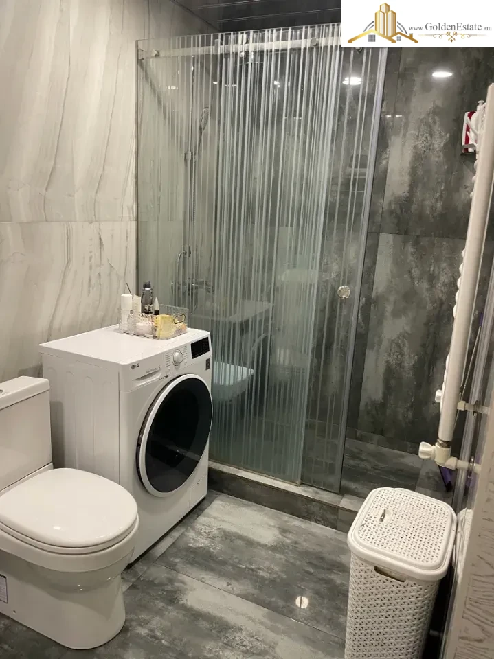 3 սենյականոց բնակարան Հրաչյա Ներսիսյան փողոցում Արաբկիրում, 76 քմ, 2/7 հարկ, բարձր առաստաղներ