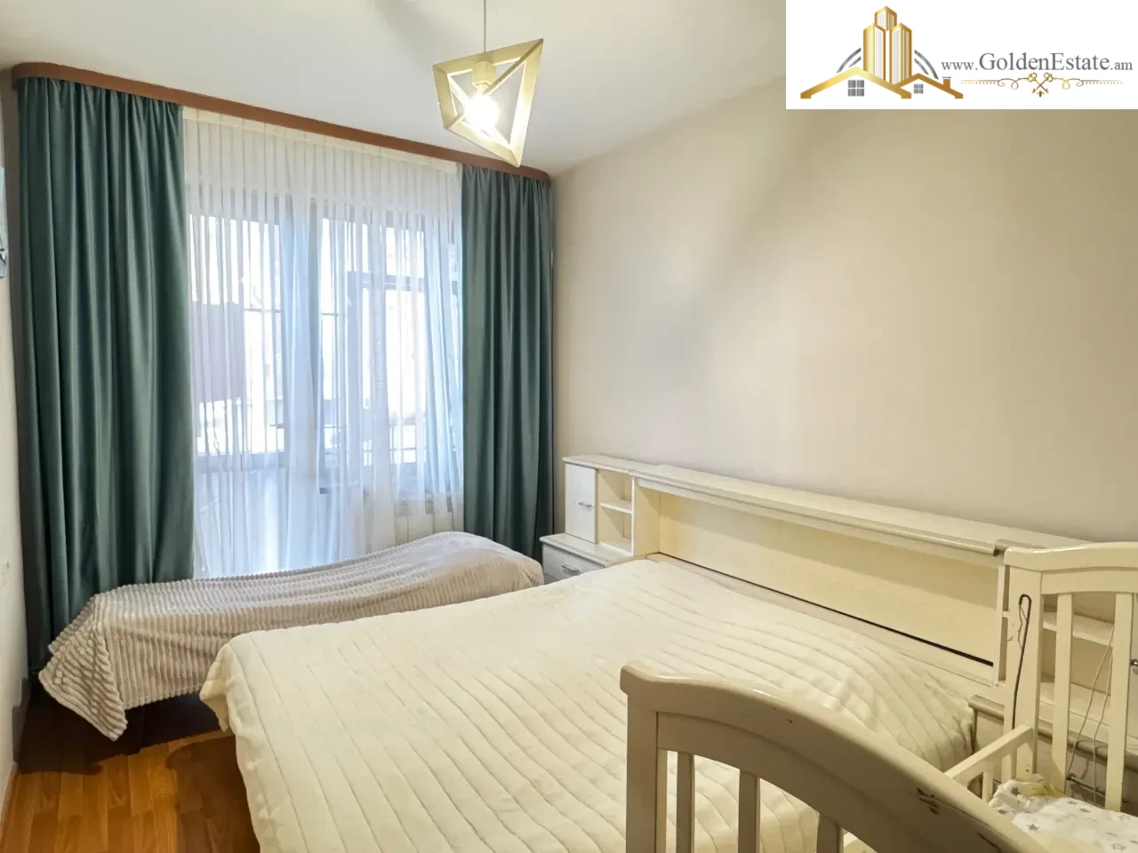5 սենյականոց բնակարան Ռուբինյանց փողոցում Քանաքեռ-Զեյթունում, 140 քմ, 1/5 հարկ, 2 սանհանգույց