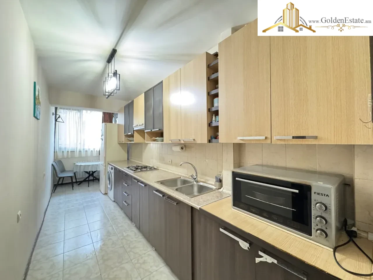 5 սենյականոց բնակարան Ռուբինյանց փողոցում Քանաքեռ-Զեյթունում, 140 քմ, 1/5 հարկ, 2 սանհանգույց