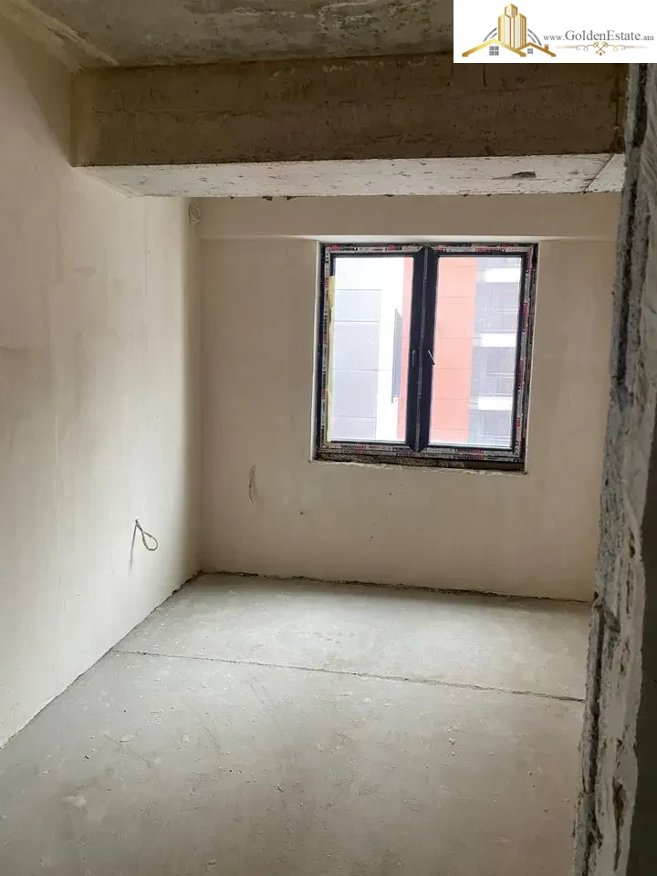 4 սենյականոց բնակարան նորակառույց շենքում Միհայ Էմինեսկու 2-րդ փողոցում Քանաքեռ-Զեյթունում, 97 քմ