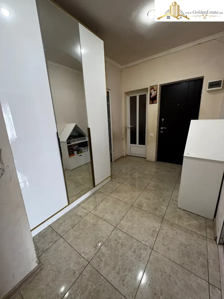 3 սենյականոց բնակարան Դուրյան թաղամասում Ավանում, 74 քմ, 5/9 հարկ