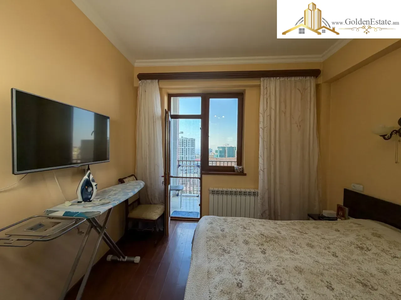 4 սենյականոց բնակարան նորակառույց շենքում Պարույր Սևակի փողոցում Քանաքեռ-Զեյթունում, 140 քմ