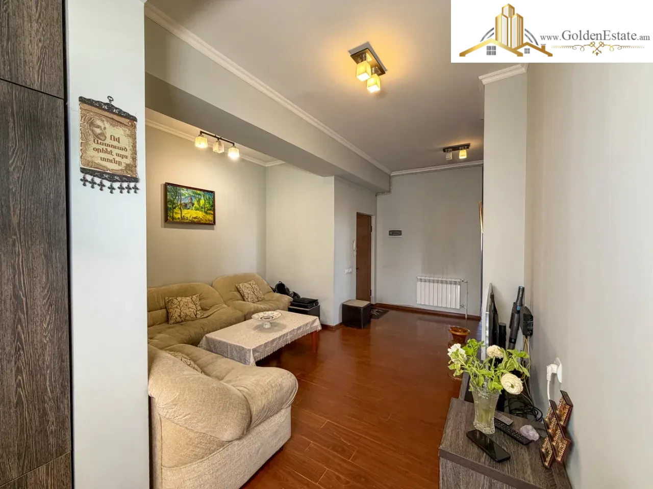 4 սենյականոց բնակարան նորակառույց շենքում Պարույր Սևակի փողոցում Քանաքեռ-Զեյթունում, 140 քմ