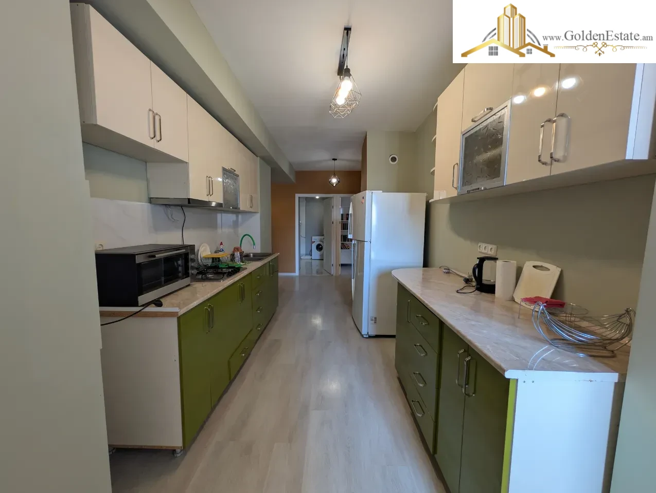 2 սենյականոց բնակարան Միքայել Չայլախյան փողոցում կենտրոնում, 84 քմ, 10/16 հարկ