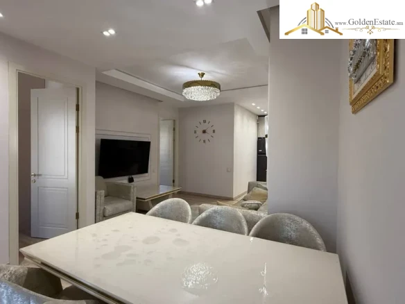 3 սենյականոց բնակարան նորակառույց շենքում Չարենցի փողոցում կենտրոնում, 83 քմ, 5/15 հարկ