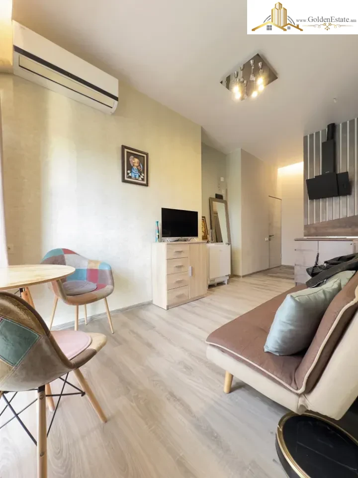 2 սենյականոց բնակարան նորակառույց շենքում Խորենացու փողոցում կենտրոնում, 26 քմ, բարձր առաստաղներ