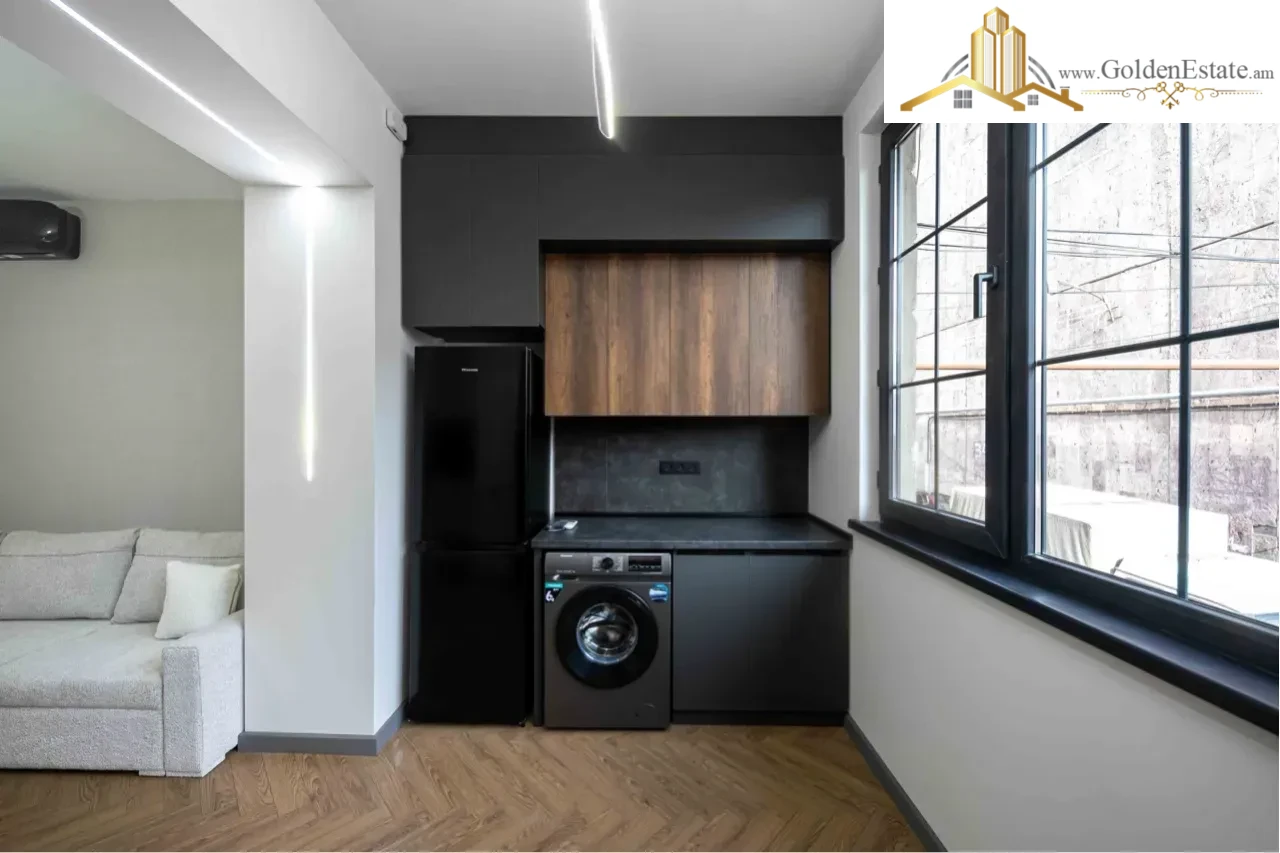 2 սենյականոց բնակարան Կոմիտասի պողոտայում Արաբկիրում, 38 քմ, 2/5 հարկ, բարձր առաստաղներ, քարե շենք