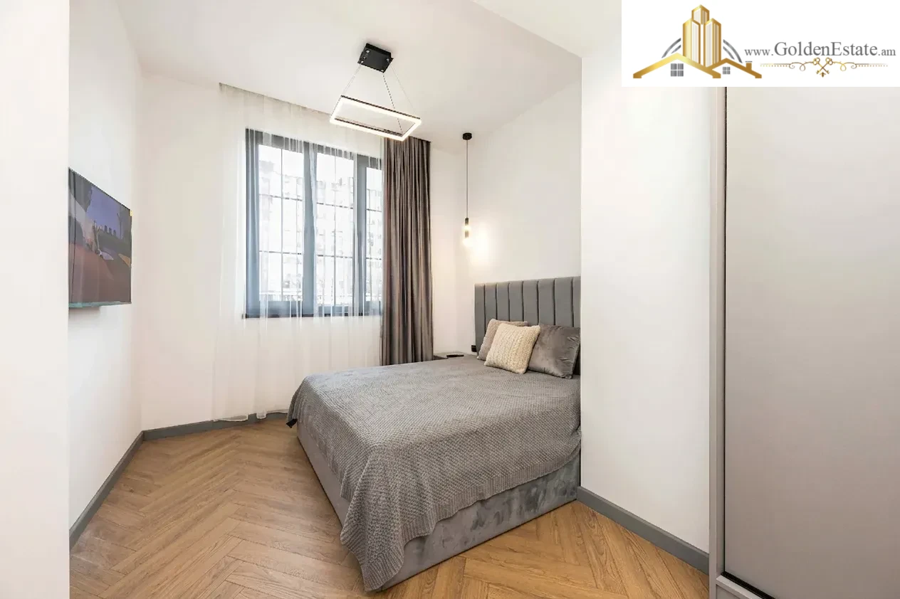 2 սենյականոց բնակարան Կոմիտասի պողոտայում Արաբկիրում, 38 քմ, 2/5 հարկ, բարձր առաստաղներ, քարե շենք