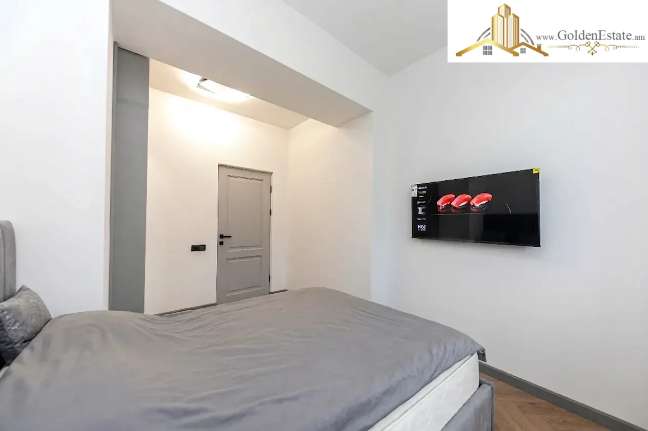 2 սենյականոց բնակարան Կոմիտասի պողոտայում Արաբկիրում, 38 քմ, 2/5 հարկ, բարձր առաստաղներ, քարե շենք