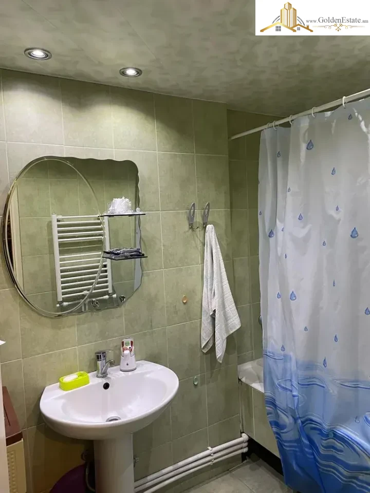 3 սենյականոց բնակարան Նիկոլ Դումանի փողոցում Արաբկիրում, 92 քմ, 1/9 հարկ