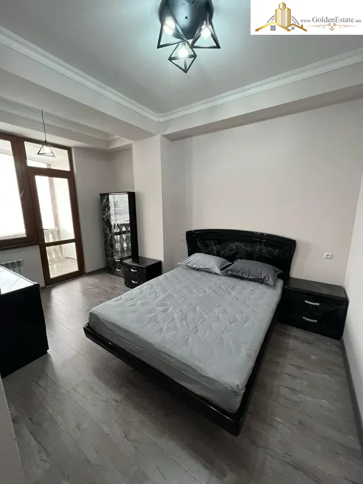 2 սենյականոց բնակարան նորակառույց շենքում Ադոնցի փողոցում Արաբկիրում, 60 քմ, բարձր առաստաղներ