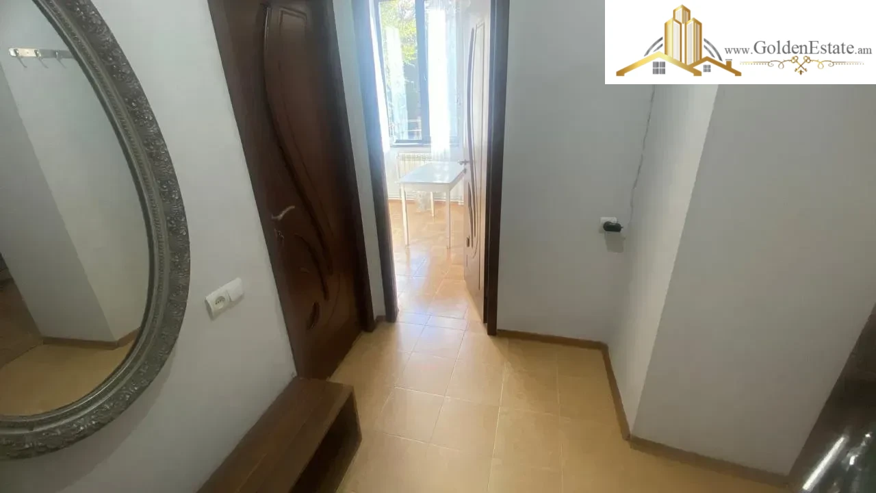 2 սենյականոց բնակարան Կոմիտասի պողոտայում Արաբկիրում, 38 քմ, 2/5 հարկ, բարձր առաստաղներ, քարե շենք