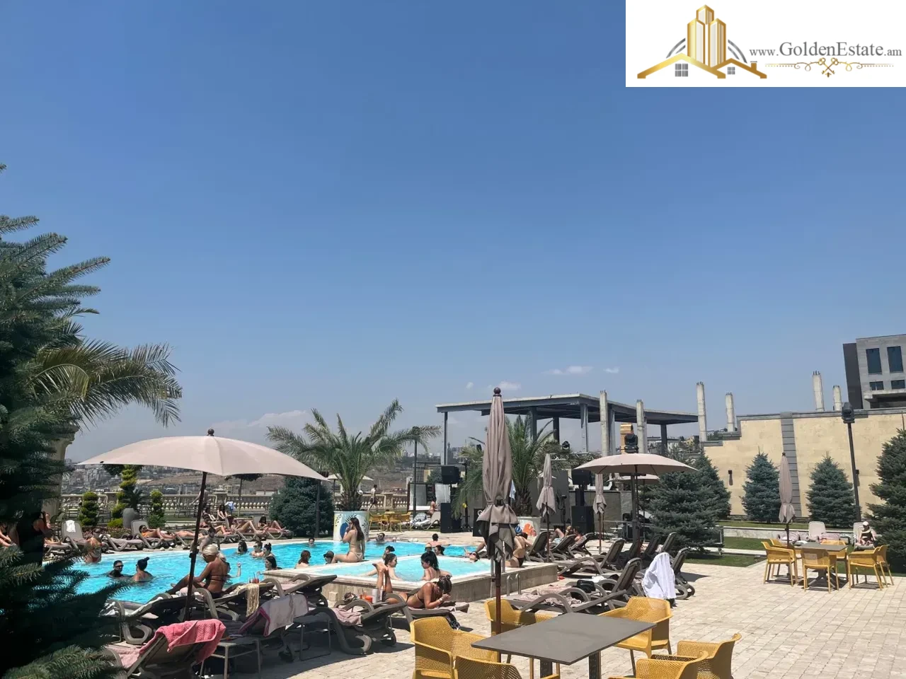 2 սենյականոց բնակարան նորակառույց շենքում Գևորգ Ջահուկյան փողոցում կենտրոնում, 71 քմ, 2/5 հարկ