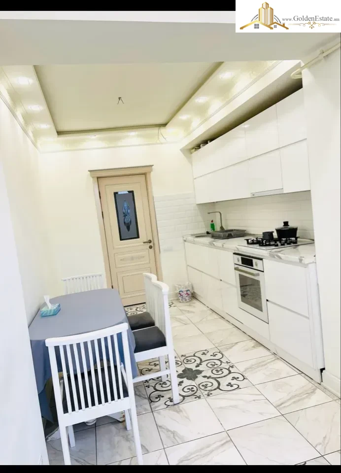 3 սենյականոց բնակարան Ավետ Ավետիսյան փողոցում Արաբկիրում, 95 քմ, 10/16 հարկ