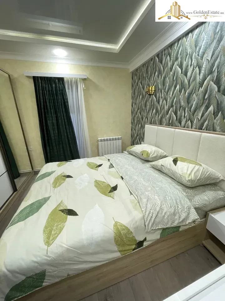 2 սենյականոց բնակարան Աղբյուր Սերոբի փողոցում Արաբկիրում, 45 քմ, 1/3 հարկ, քարե շենք