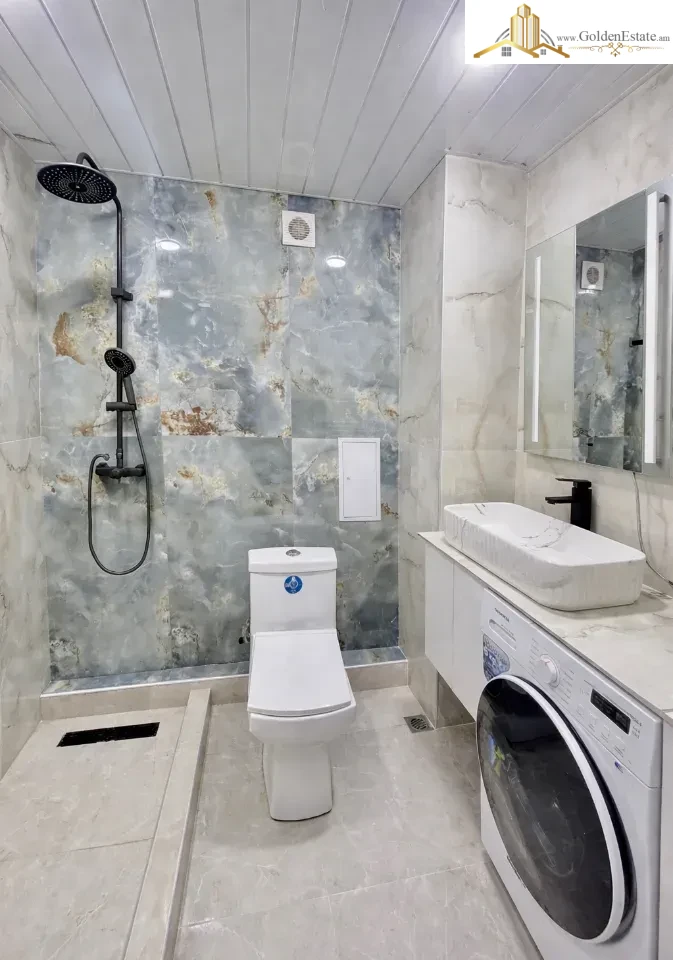 2 սենյականոց բնակարան Արամ Խաչատրյան փողոցում Արաբկիրում, 43 քմ, նախավերջին հարկ