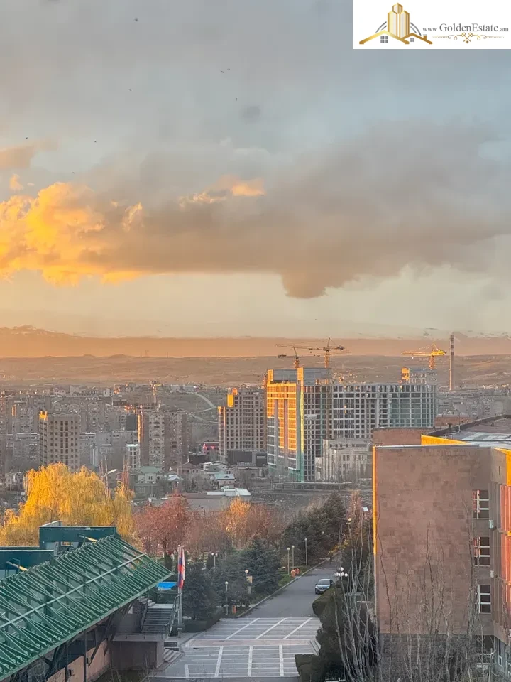 2 սենյականոց բնակարան Արամ Խաչատրյան փողոցում Արաբկիրում, 43 քմ, նախավերջին հարկ