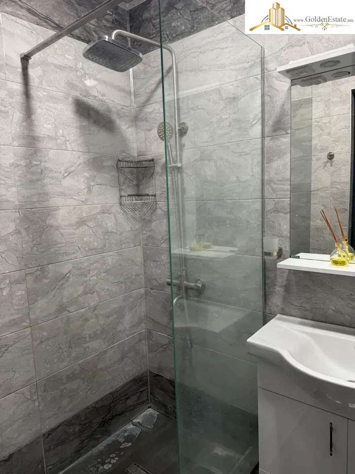 2 սենյականոց բնակարան նորակառույց շենքում Կոմիտասի պողոտայում Արաբկիրում, 60 քմ, 13/17 հարկ