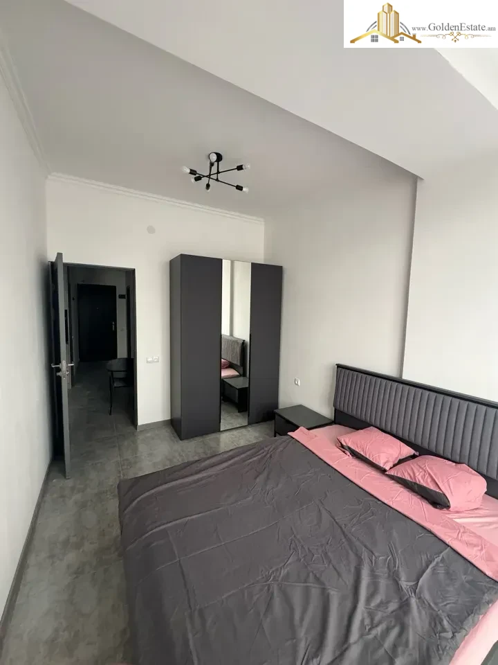 2 սենյականոց բնակարան նորակառույց շենքում Ադոնցի փողոցում Արաբկիրում, 54 քմ, 2/8 հարկ, քարե շենք